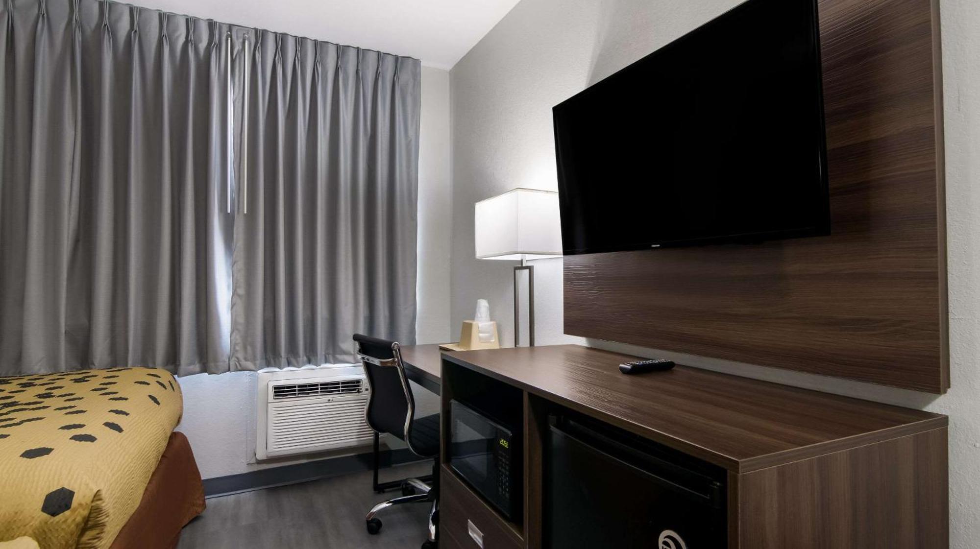 Econo Lodge Портедж Экстерьер фото