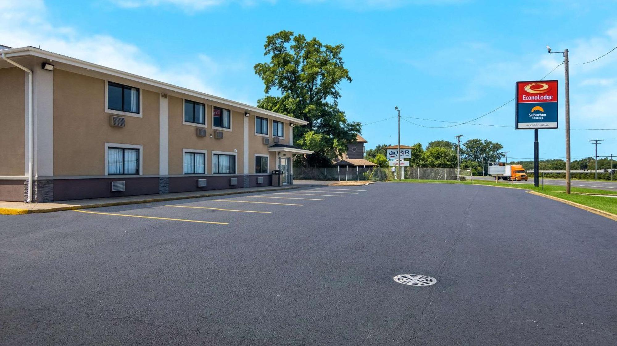 Econo Lodge Портедж Экстерьер фото